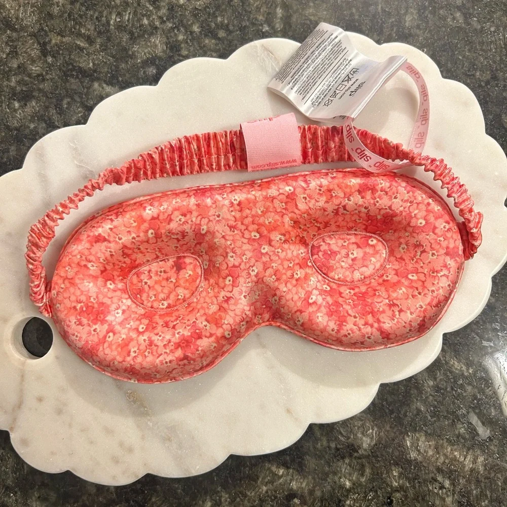 Slip Pink Floral Contour Silk Sleep Mask - Picture 2 of 5